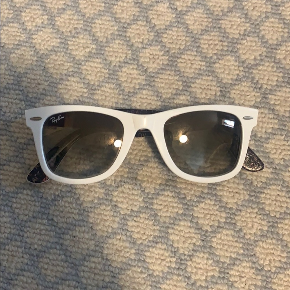 Rayban wayfarer